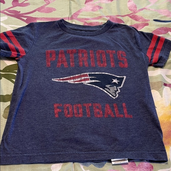NFL Other - Boys Patriots football teeshirt